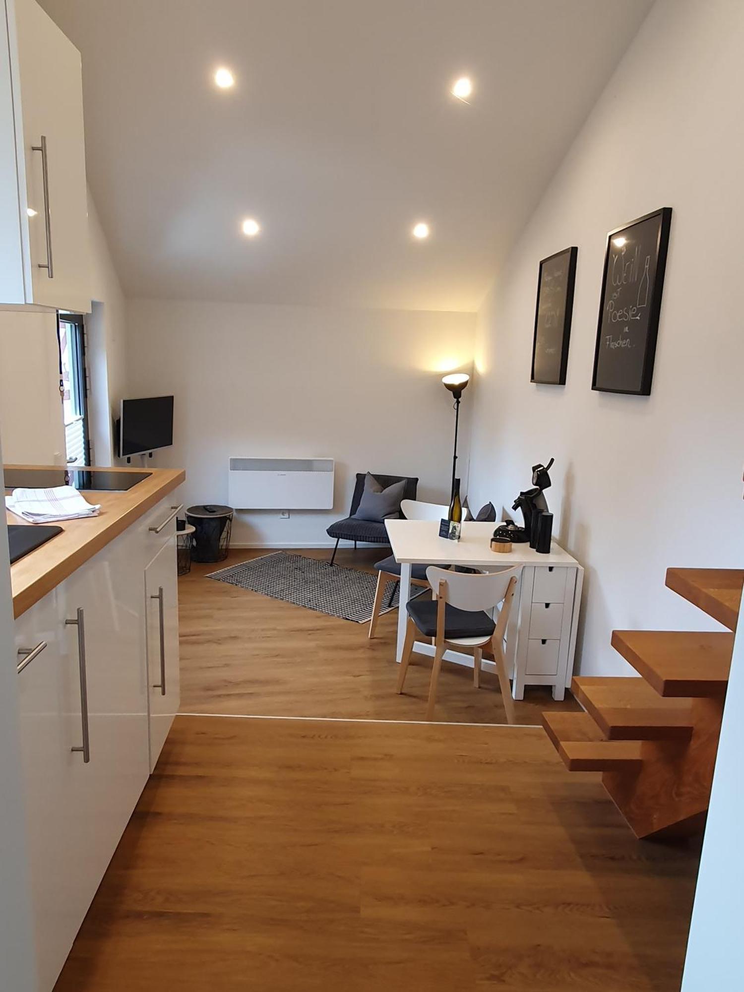Ferienapartment Rebwinkel Burgen  Exterior foto
